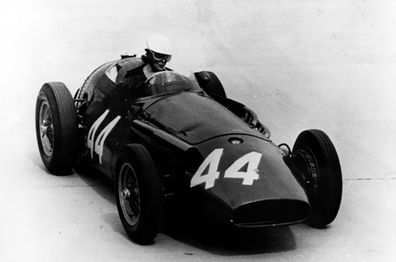 ماریا ترزا د فیلیپیس، اولین زنی که در مسابقات فرمول یک شرکت کرد