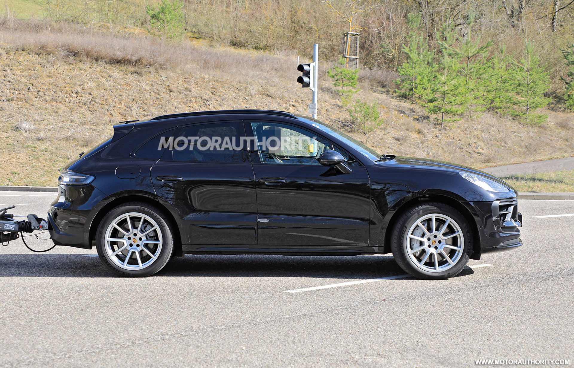 تصاویر نسل دوم خودروی پورشه ماکان مدل سال 2022 لو رفت!