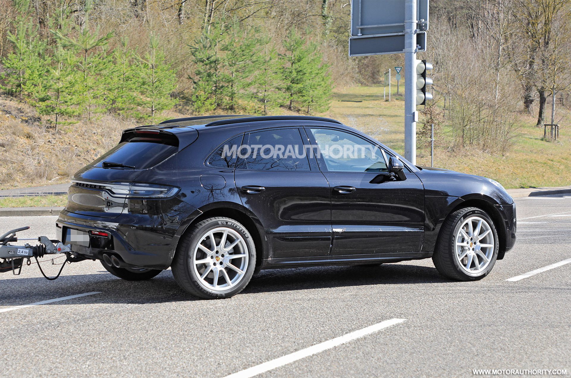 تصاویر نسل دوم خودروی پورشه ماکان مدل سال 2022 لو رفت!