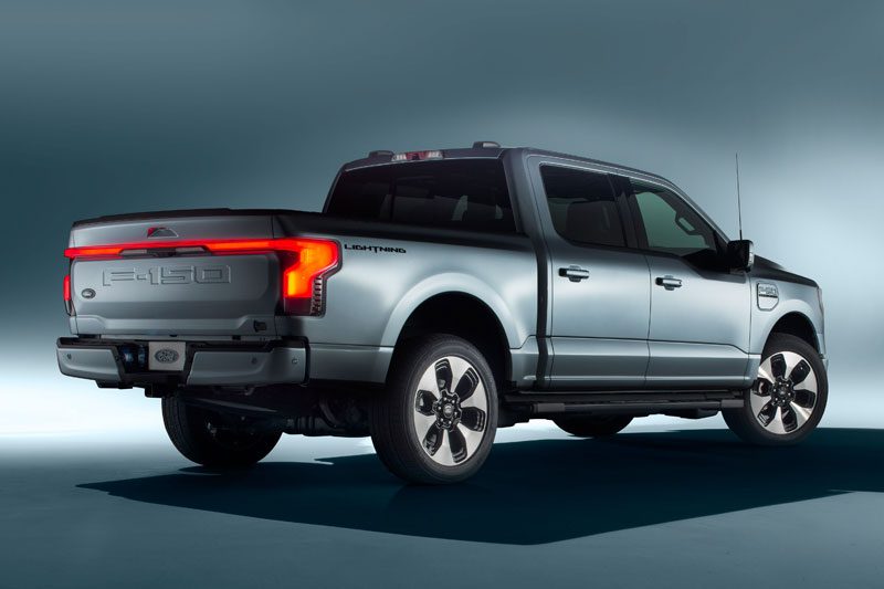 F-150 لایتنینگ، اولین پیکاپ الکتریکی فورد معرفی شد