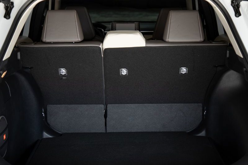 تویوتا کرولا هم شاسی‌بلند شد!