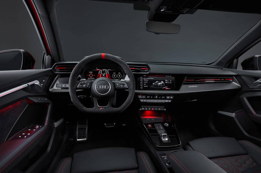 نگاهی کوتاه بر Audi RS3 2021