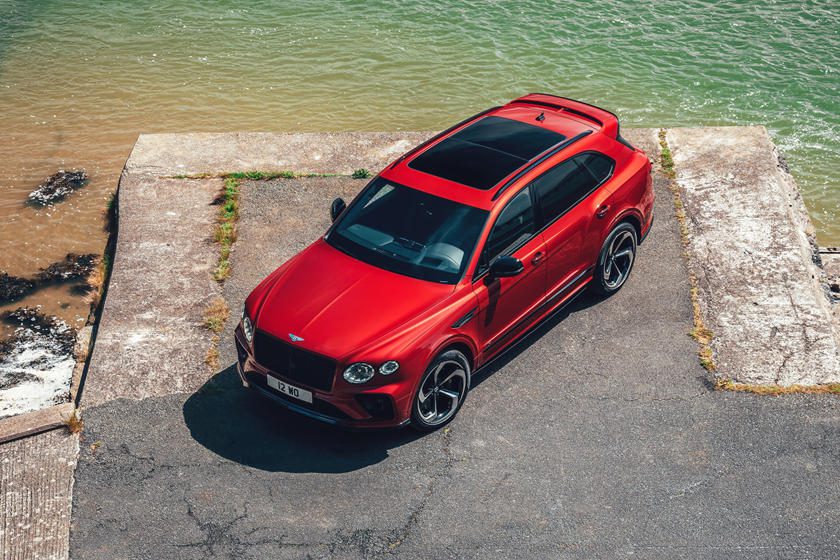 تولید چرخ‌هایی از فیبر کربن برای بنتلی بنتایگا!