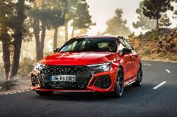 نگاهی کوتاه بر Audi RS3 2021
