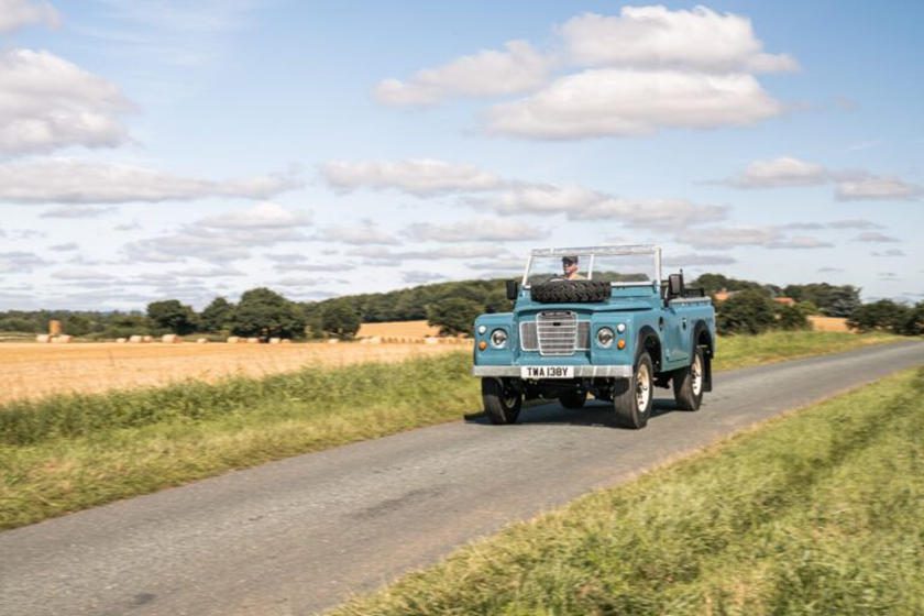 لندروور وینتیج جیمزباند به فروش می‌رسد