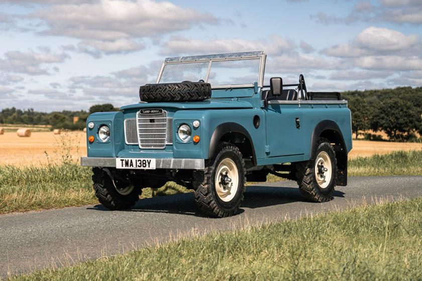 لندروور وینتیج جیمزباند به فروش می‌رسد