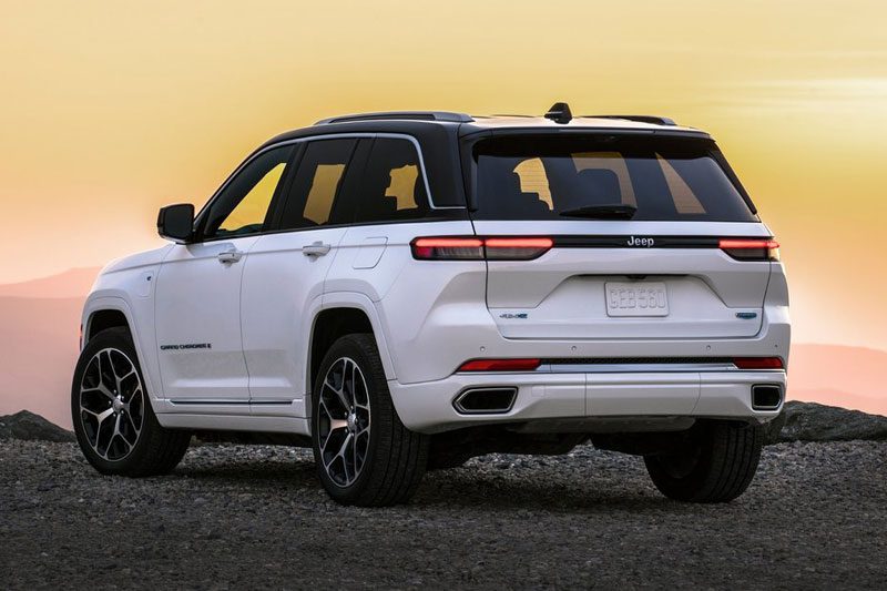 جیپ گرند چروکی