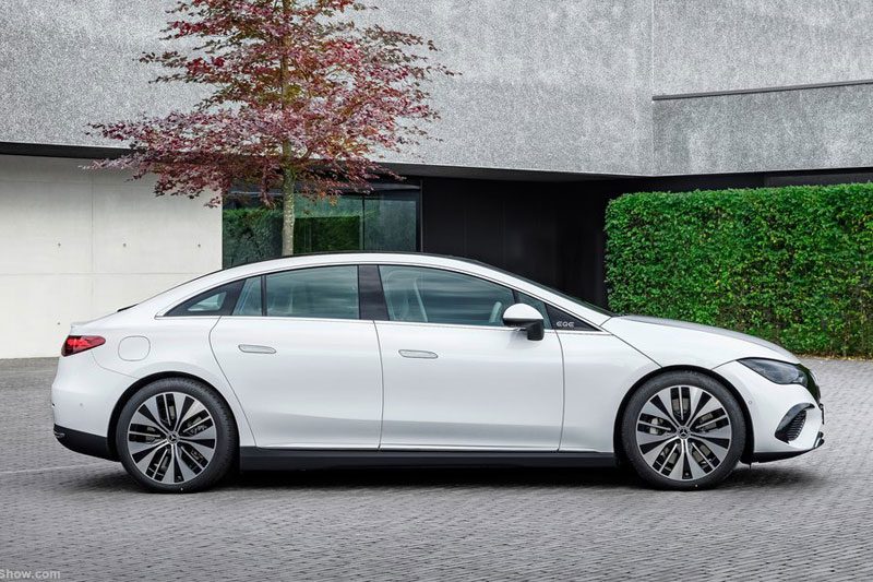 EQE، دومین سدان الکتریکی مرسدس بنز معرفی شد