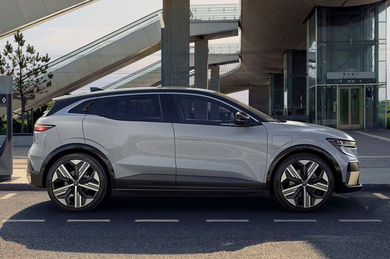 نسل جدید رنو مگان E-Tech به‌صورت کراس‌اوور الکتریکی معرفی شد