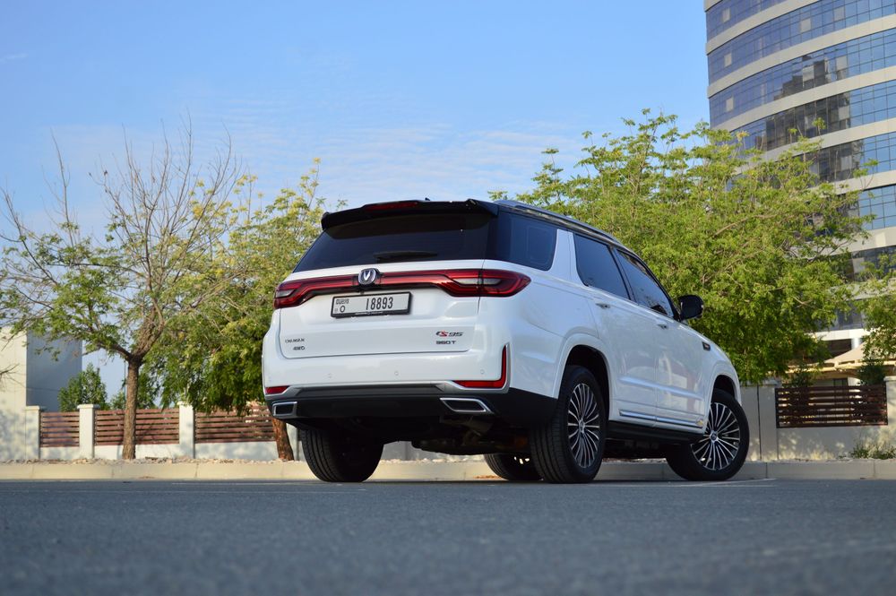 نگاهی به CS95، شاسی بلند غول‌پیکر چانگان