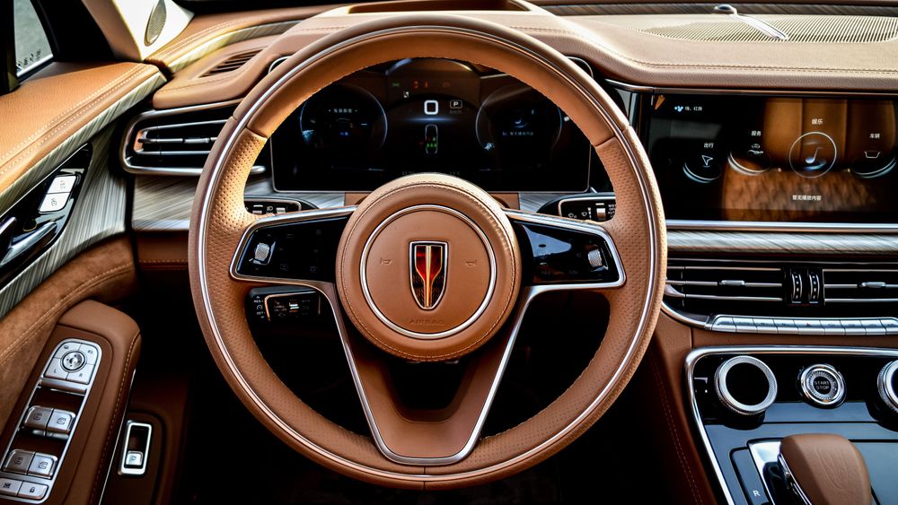 نگاهی به هونگچی H9، سدان لوکس چینی!