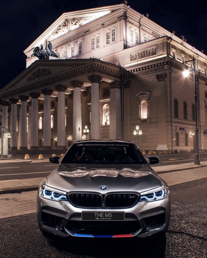 BMW M5 با قدرت ۱۰۰۰ اسب بخار و سرعت ۲۰۰ مایل بر ساعت، اتوبان‌ها را می‌بلعد