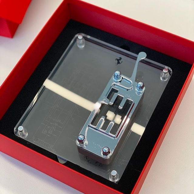 هدیه ویژه فراری به مدعوین برای مراسم رونمایی Icona!