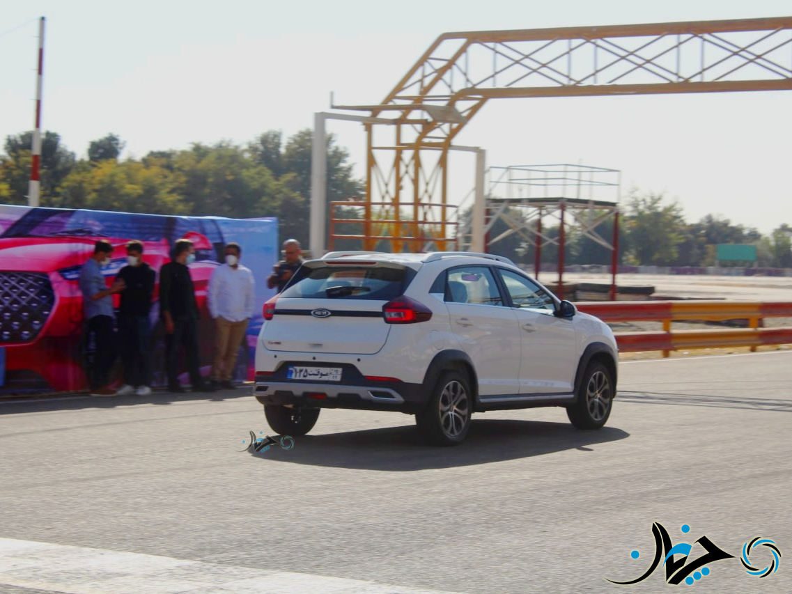 تست و بررسی ایکس 22 پرو؛ مینی کراس قد کشیده!