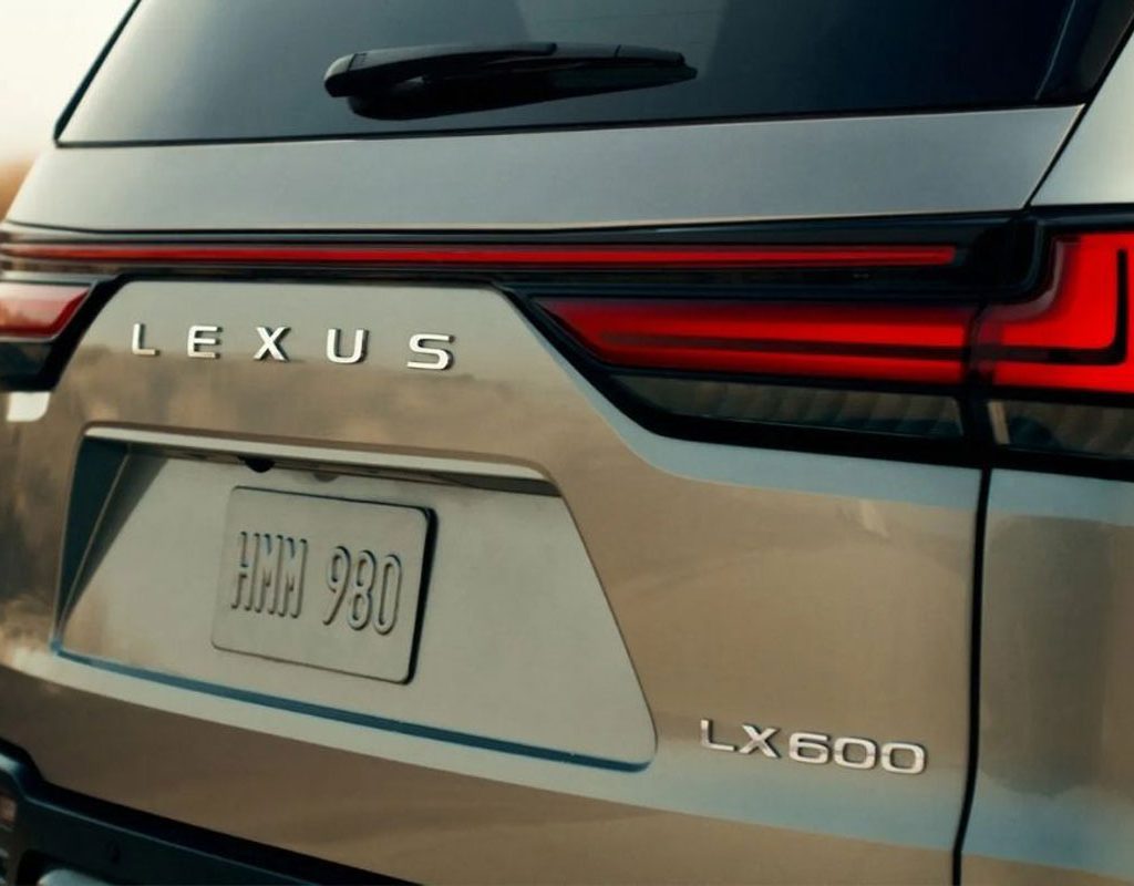تیزر نسل جدید شاسی‌بلند پرچمدار لکسس LX منتشر شد