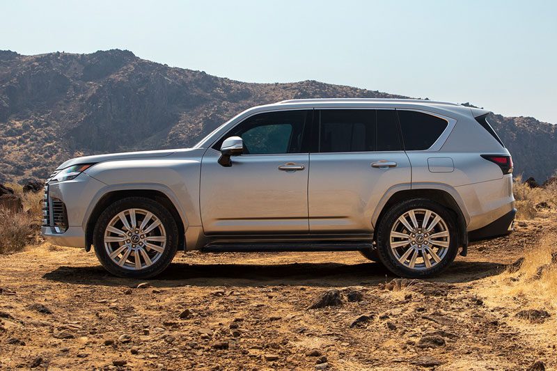 نسل جدید لکسس LX معرفی شد، برادر لوکس لندکروزر