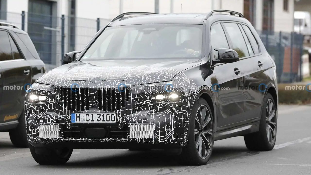 BMW جدید، در حال آزمایش و در نزدیکی نوربرگ رینگ دیده شد