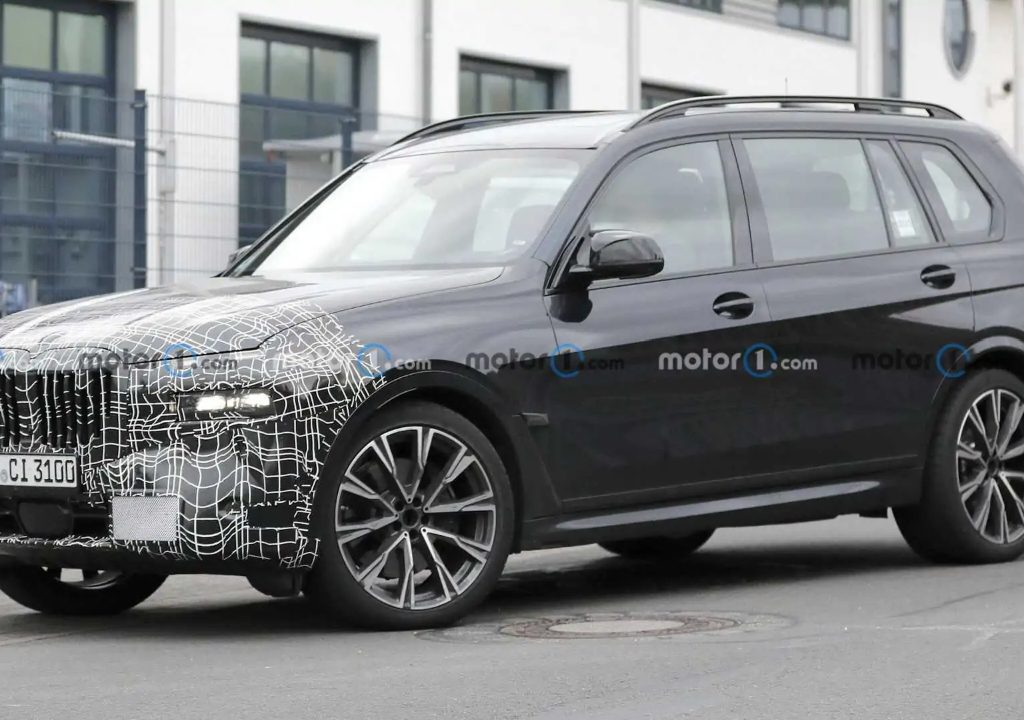 BMW جدید، در حال آزمایش و در نزدیکی نوربرگ رینگ دیده شد