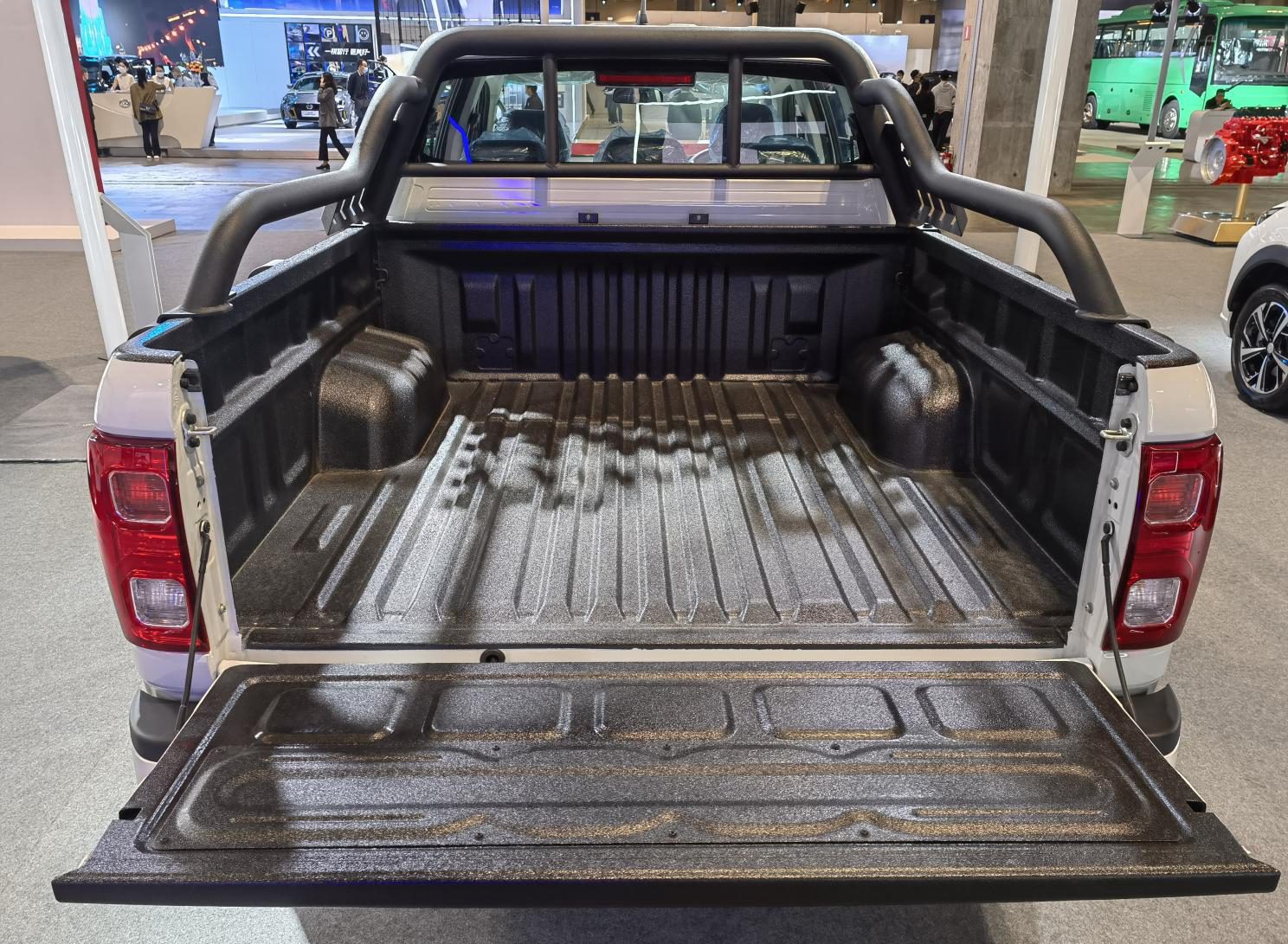 جک T8 برقی معرفی شد!