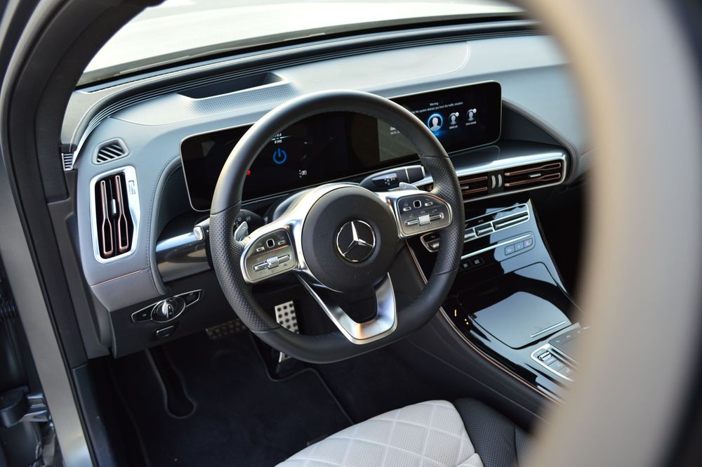 نگاهی به EQC، تمام الکتریکی مرسدس‌بنز