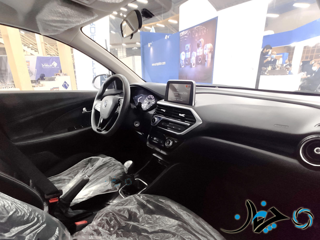 فردا 511 برای اولین‌بار با گیربکس دستی در نمایشگاه خودرو اردبیل 1400 دیده شد!