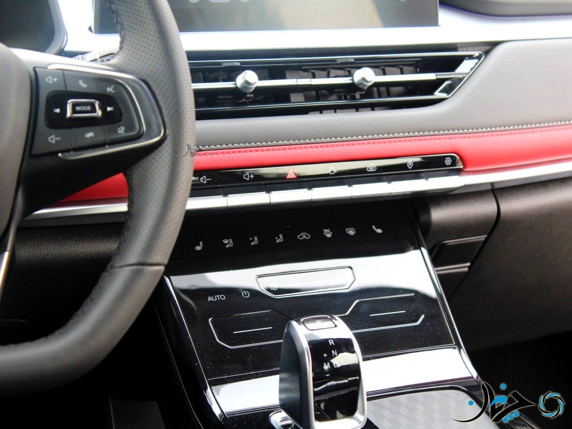 پس از تیگو8 پرو، تیگو7 پرو هم مزین به لوگو و برند فونیکس شد!