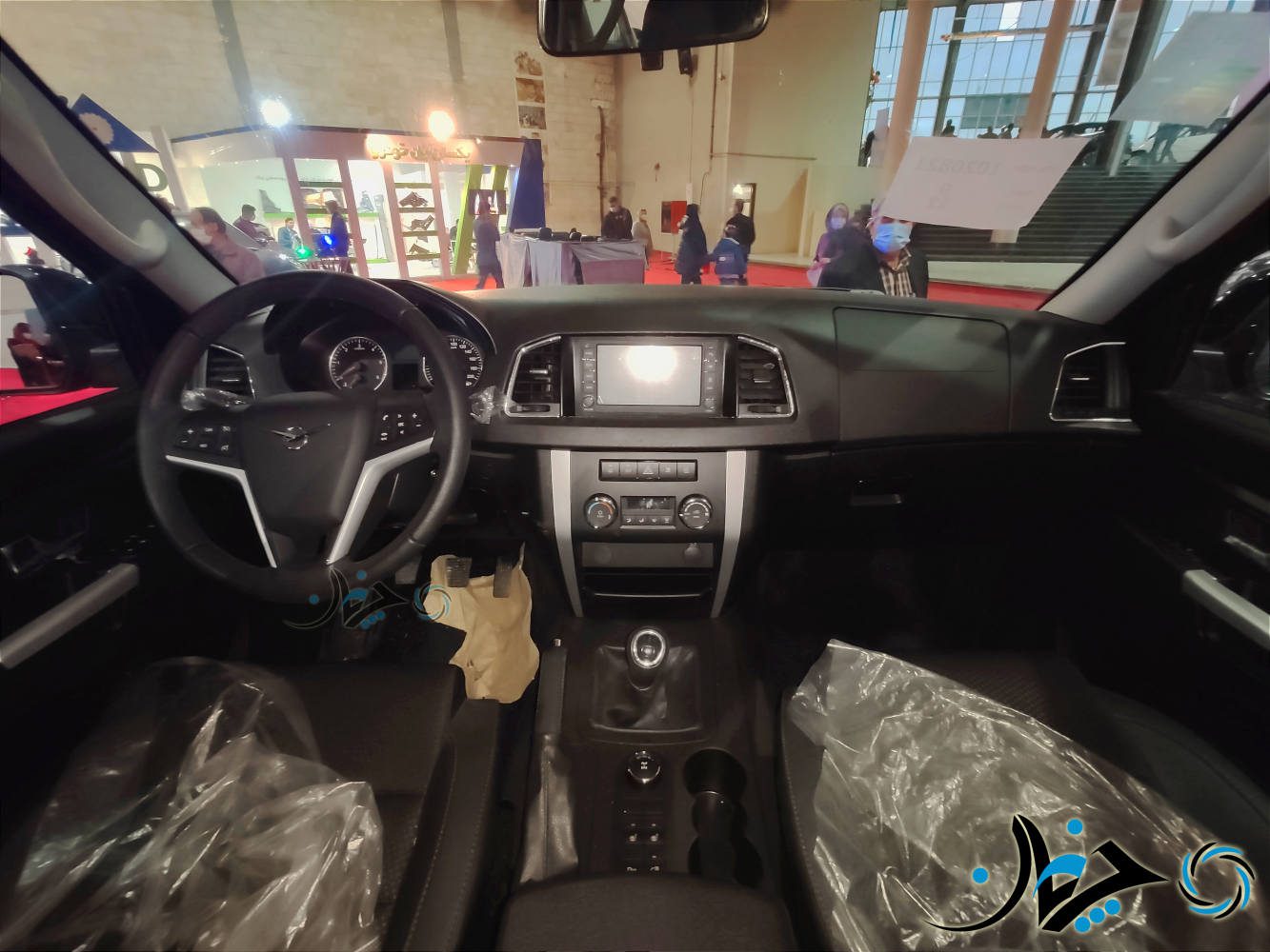 گزارش تصویری چرخان از نمایشگاه خودرو و قطعات استان زنجان 1400