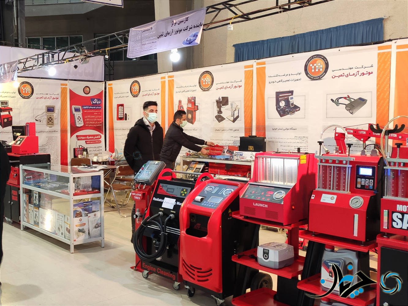 گزارش تصویری چرخان از نمایشگاه خودرو و قطعات استان زنجان 1400