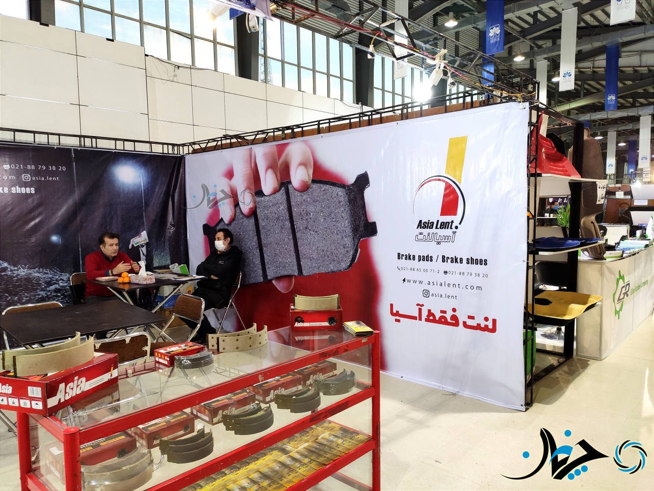 گزارش تصویری چرخان از نمایشگاه خودرو و قطعات استان زنجان 1400