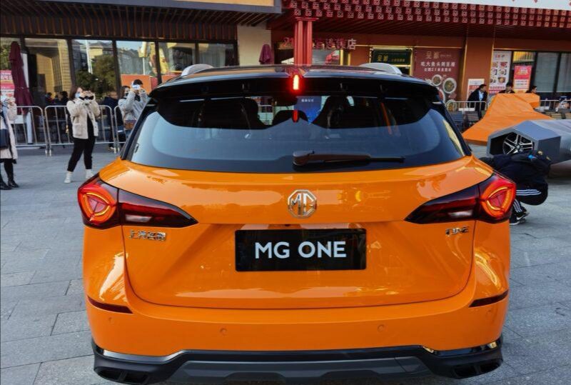 وان، شاسی‌بلند جمع و جور ام‌جی وارد بازار شد