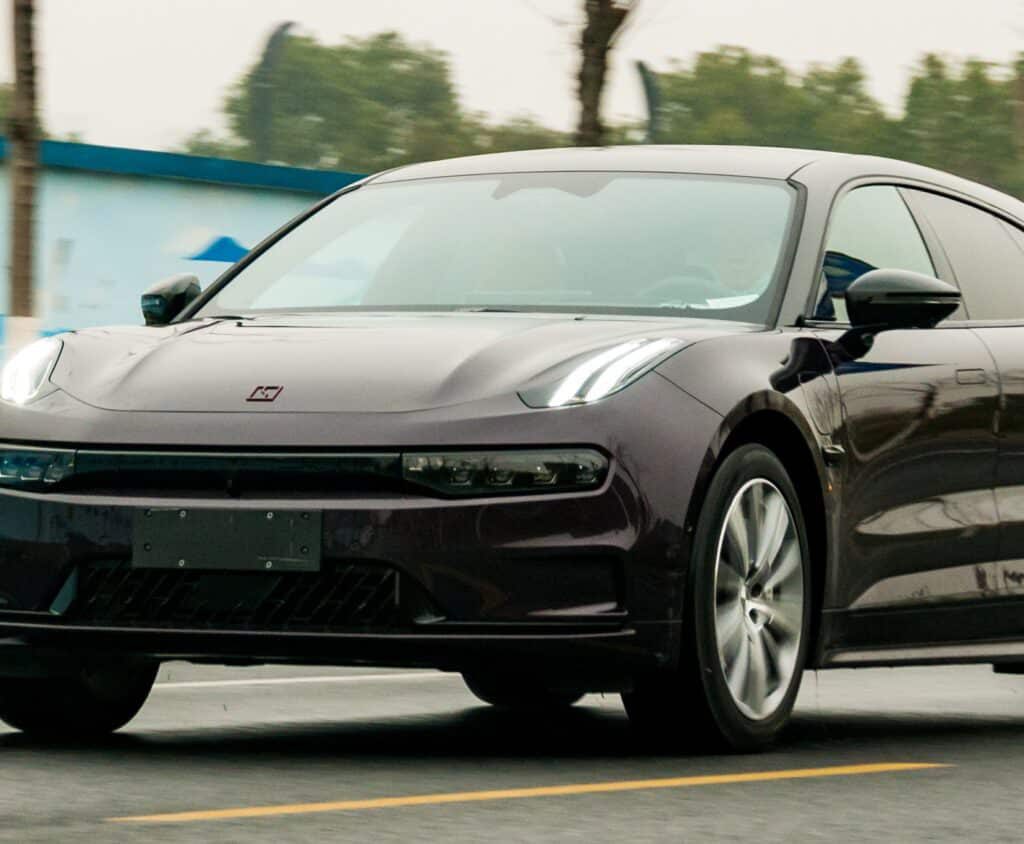 زیکر ۰۰۱، خودرویی منحصر‌به‌فرد از جیلی