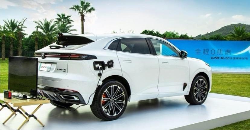 شاسی‌بلند هیبریدی چانگان، پاسخی به بی‌وای‌دی