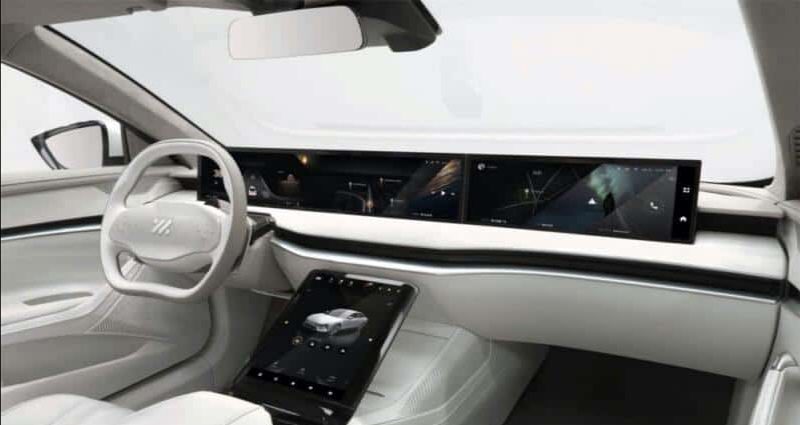 ساخت اولین خودروی الکتریکی با قابلیت شارژ وایرلس!