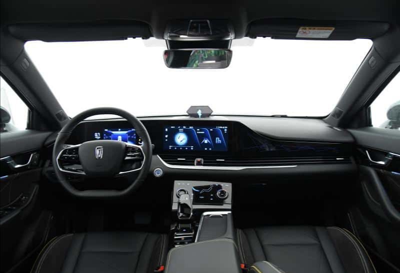 هولوگرام مجازی با توانایی نواختن پیانو در کراس‌اور جدید فاو!