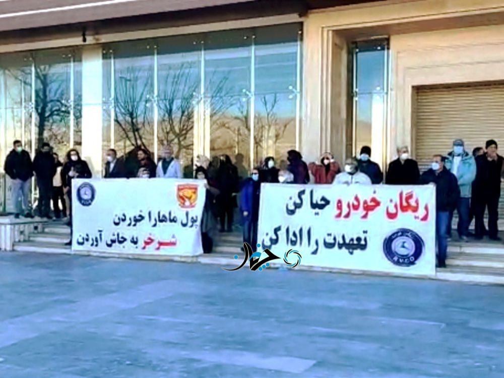 چند دهمین تجمع حواله‌داران شرکت ریگان خودرو انجام شد؛ شرکت، خودرو بده نیست!