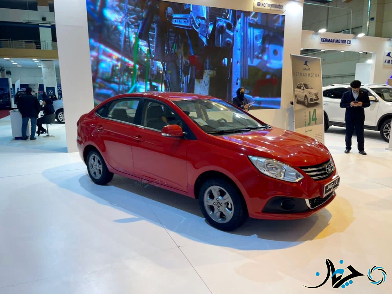حضور گسترده شرکت کرمان موتور در دهمین نمایشگاه خودرو کرمان؛ (تصاویر)