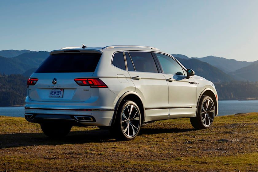 فولکس واگن و تعلیق تولید محصولاتش در روسیه