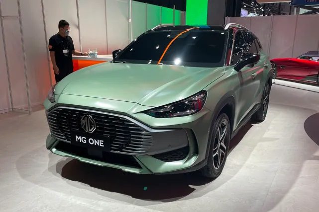 معرفی ام‌جی‌وان بتا در چین