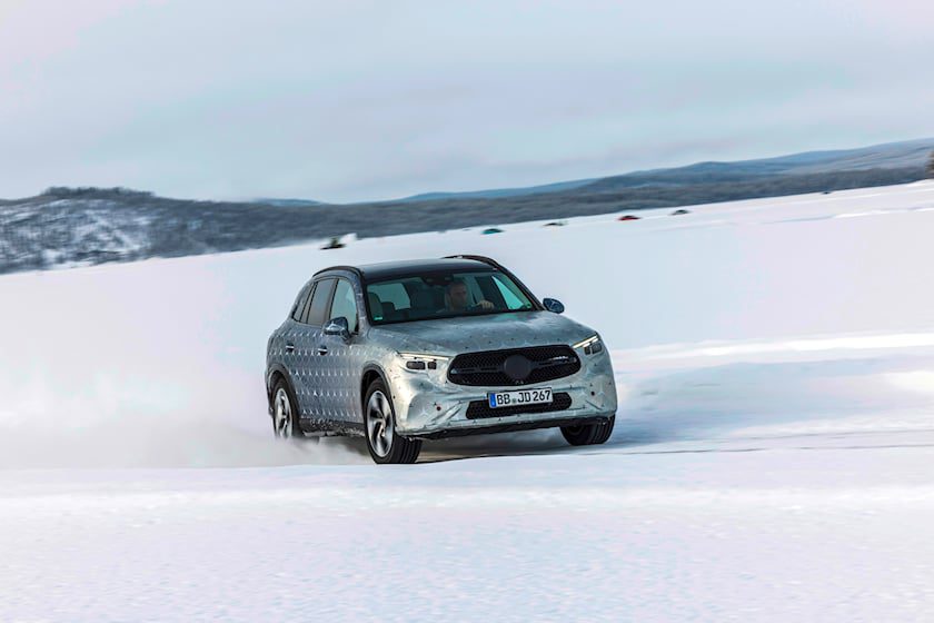 مرسدس بنز، GLC را در بدترین شرایط ممکن آزمایش می‌کند!