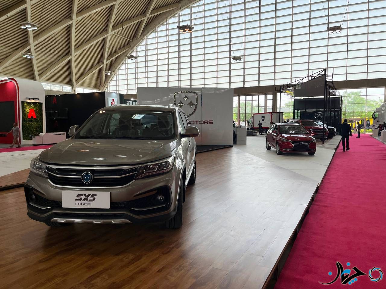عرضه FMC SX5 فردا موتورز با رنگ‌های جدید