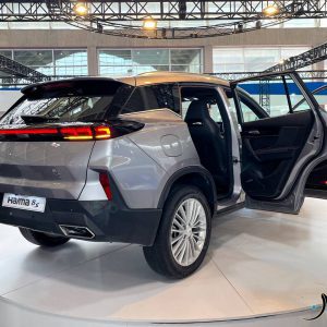 C5605BBD-7D69-406C-97B5-8043D07EFDE7