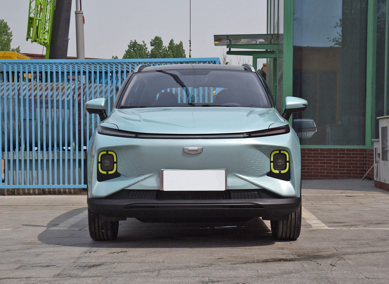 نمایش خودروی الکتریکی ژئومتری ای، محصولی از جیلی