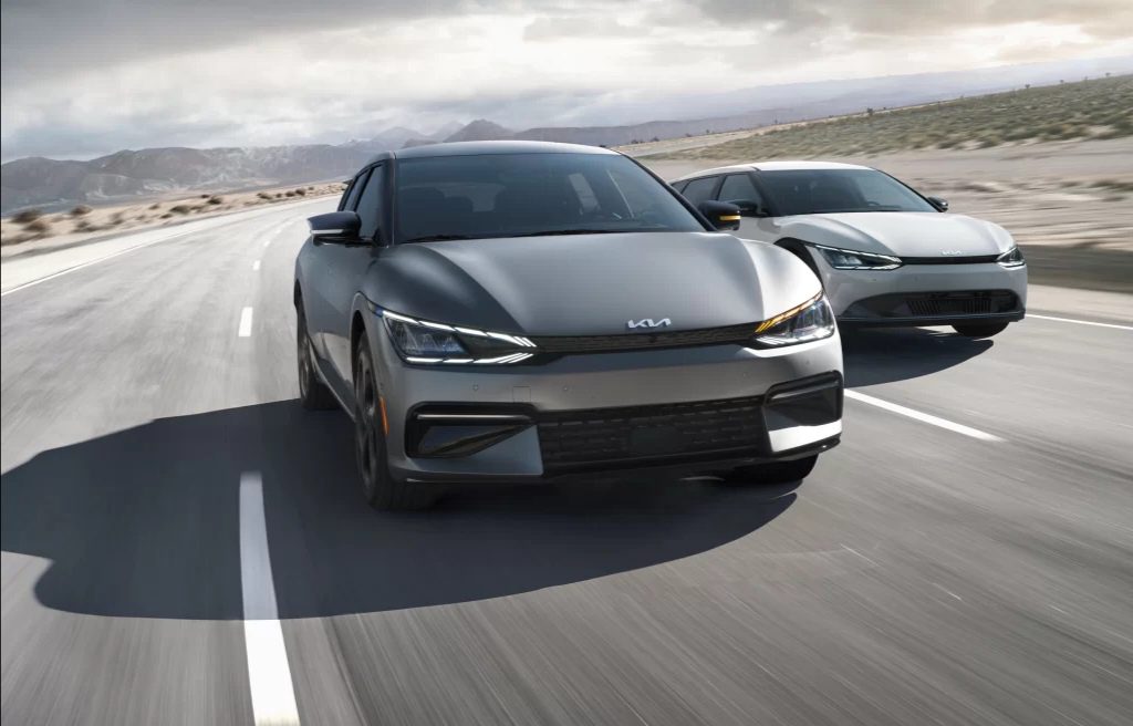 کسب عنوان بهترین خودروی برقی برای کیا EV6 توسط مطبوعات آمریکا