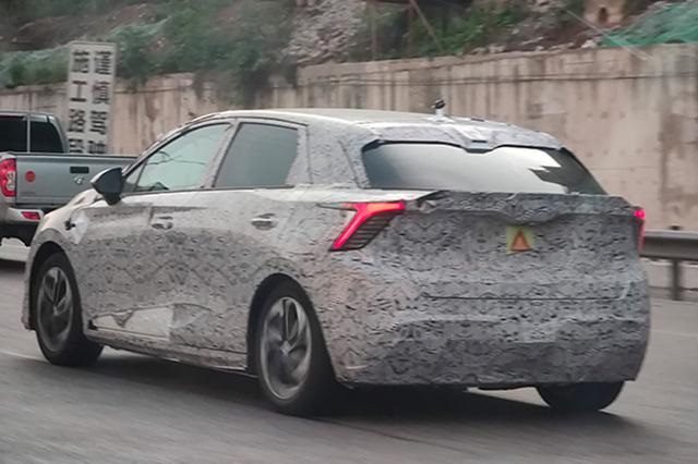 اولین خودروی جهانی سایک، رسما از خط تولید خارج شد