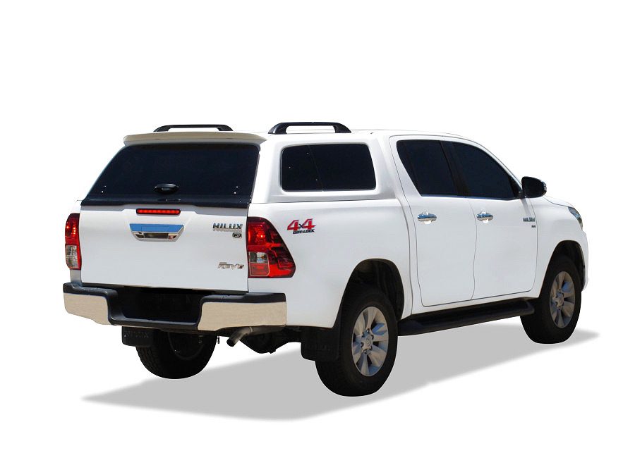 اقدام مغایر قانون بانک در جهت بکارگیری تویوتا هایلوکس به‌عنوان خودرو پول‌رسان!