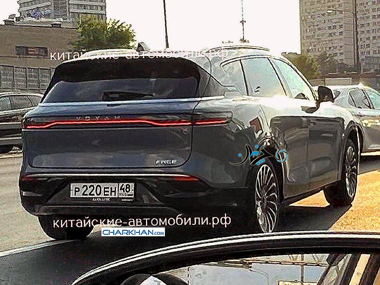 وویا فری، لوکس‌ترین خودرو برند دانگ فنگ در روسیه دیده شد!