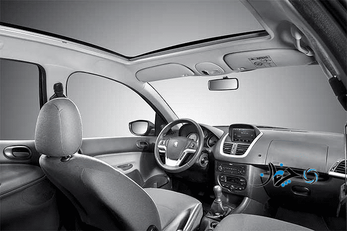 پژو 207i سقف شیشه‌ای با گیربکس 6 سرعته دستی و موتور جدید دیده شد