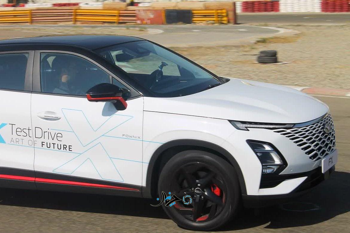 فونیکس FX (چری اومودا 5) وارد برخی نمایندگی‌های مدیران خودرو شد