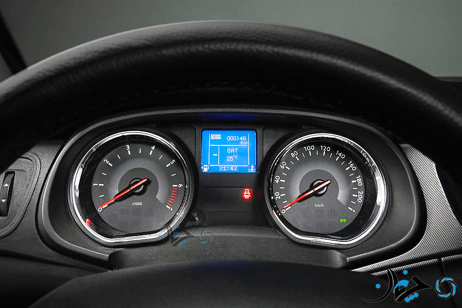 قیمت پژو پارس ELX سفارشی TU5، بالاتر از تارا دنده‌ای؛ رقابتی عجیب!