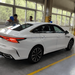 EC0EAE37-E1B6-40E2-94AF-3A0227E8E788